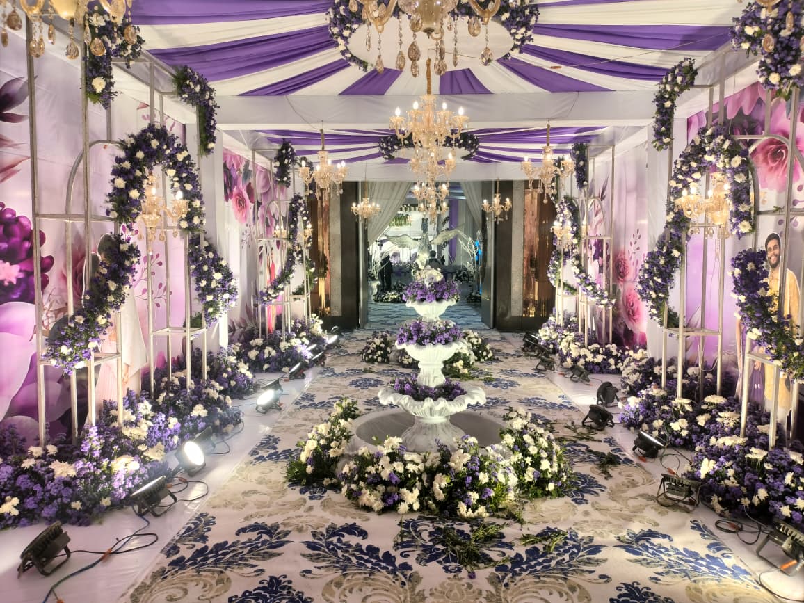 Venue 7